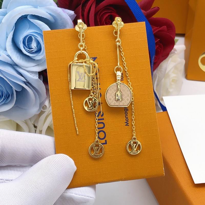 LV Earring 03lyr228 (7)